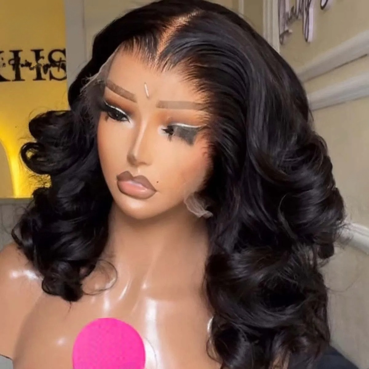 블랙 가발 숏밥 바디 웨이브 레이스 프론트 가발 글루리 - Pre Parted 13X4 Lace Front Bob Wig 리뷰 및 가격